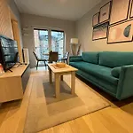 Chopin Park Lux Apartment, Self Check-In 24H, Free Parking, Air-Conditioning