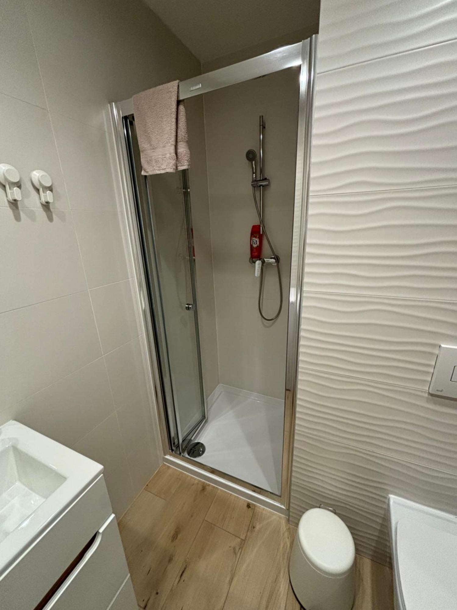 Chopin Park Lux Apartment, Self Check-in 24h, Free Parking, Air-conditioning *